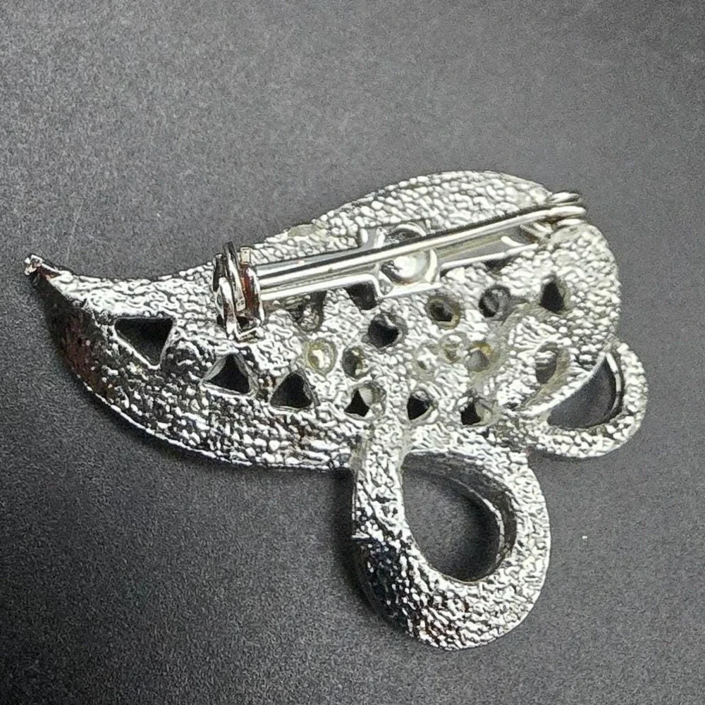 Aurora Borealis Rhinestone Leaf Brooch Silver Tone Blue Vintage Glam Jewelry